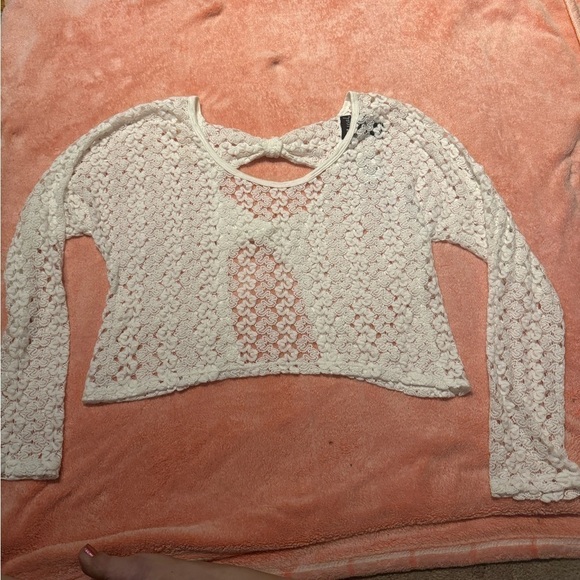 Wet Seal Tops - Crocheted Cropped Top with Open Back Bow Design
